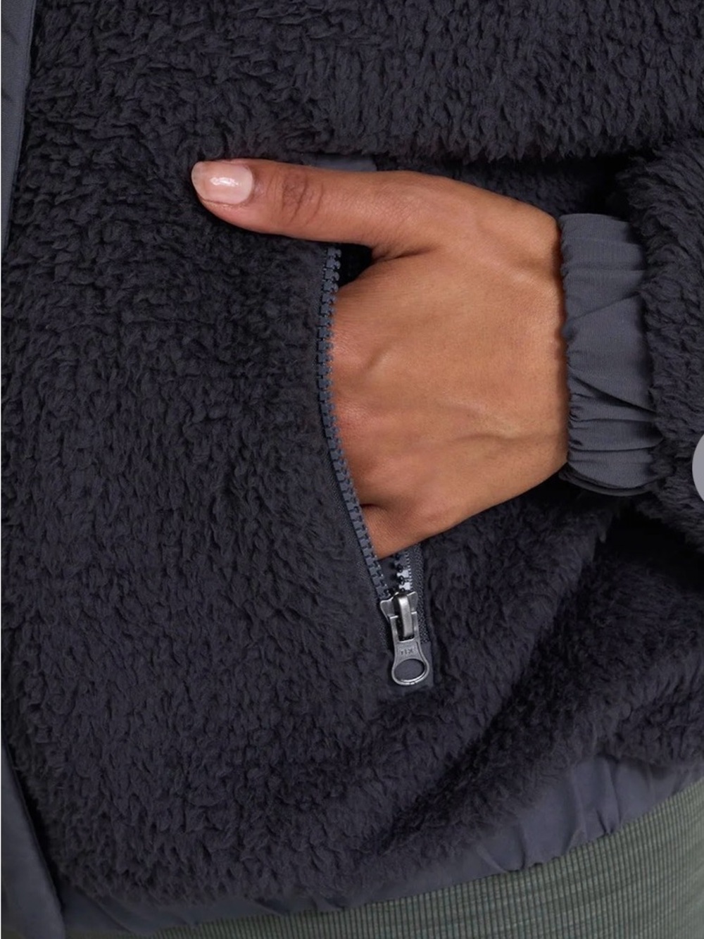 Vuori Charcoal Sherpa Zip-Up Jacket - Picture 5 of 7